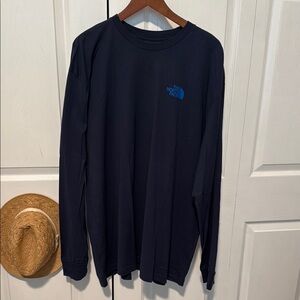 The North Face New w/o tag Men's Navy Long Sleeve Tee